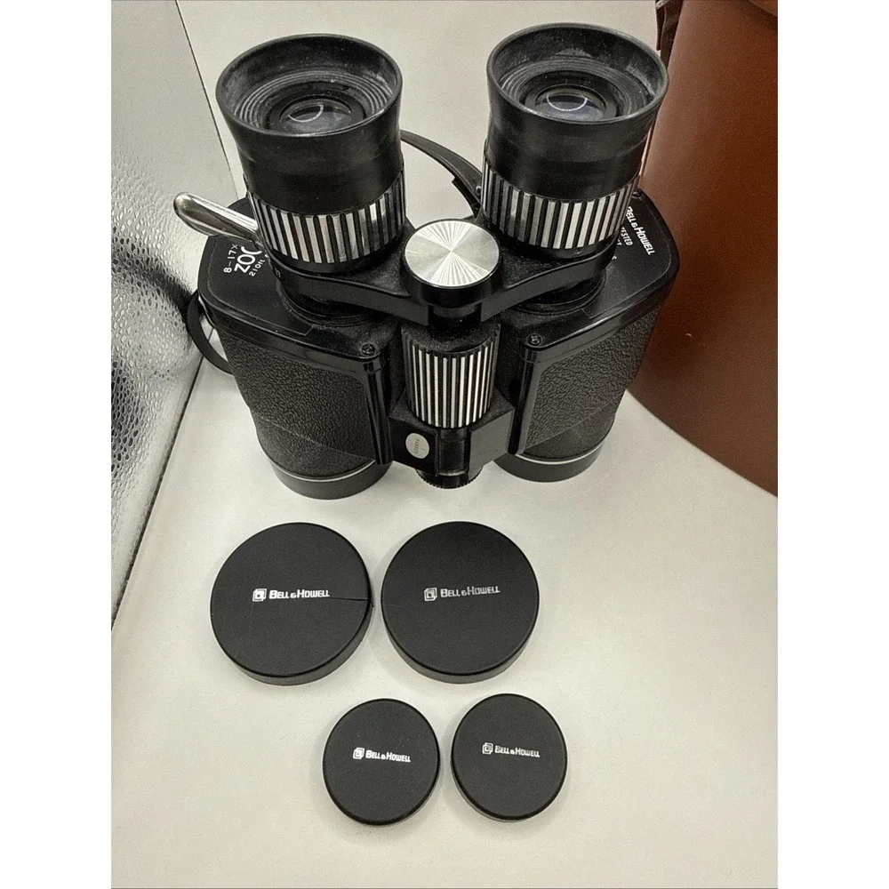 VTG Classic Black Bell & Howell 8-17x Zoom Binoculars 48mm UV Lens W/ Case